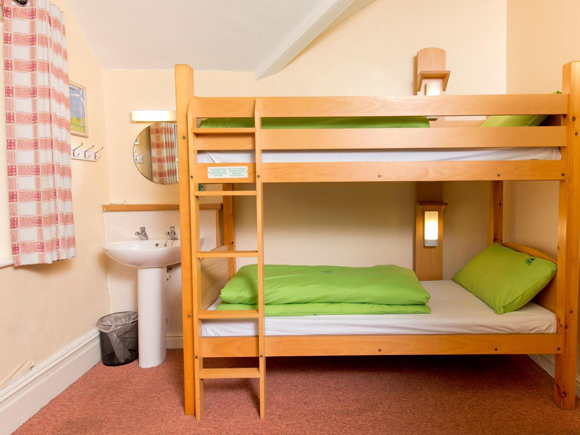 วายเอชเอ ไอดวาล คอตเทจ Hostel เบเธสดา ภายนอก รูปภาพ