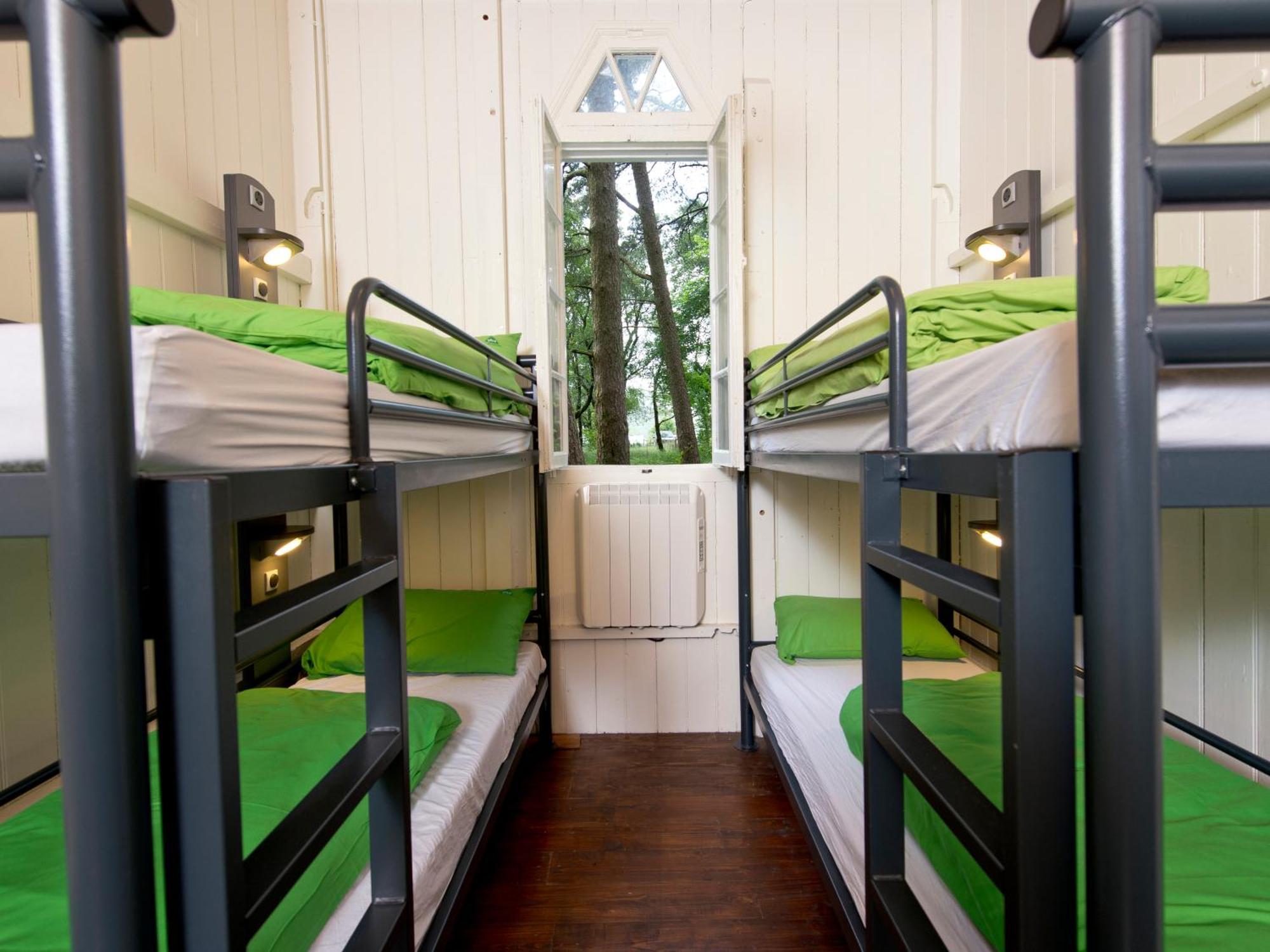 วายเอชเอ ไอดวาล คอตเทจ Hostel เบเธสดา ภายนอก รูปภาพ